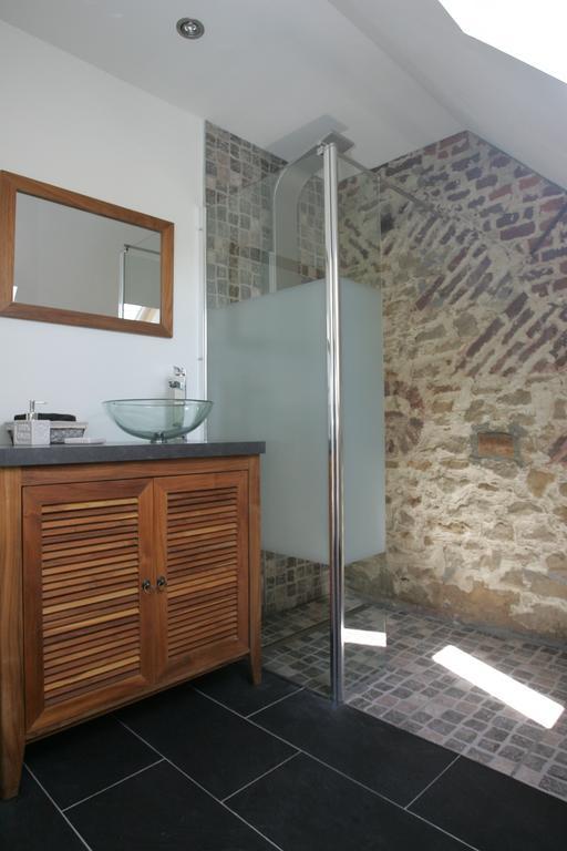 Aux Charmes De La Campagne Villa Hautrage Esterno foto